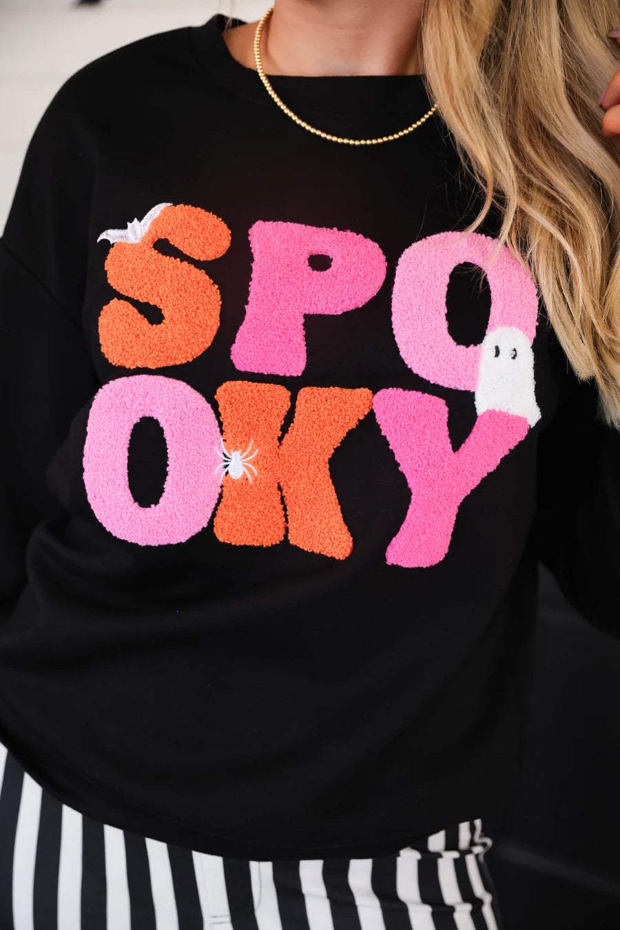 SPOOKY VIBES PULLOVER (PREORDER)