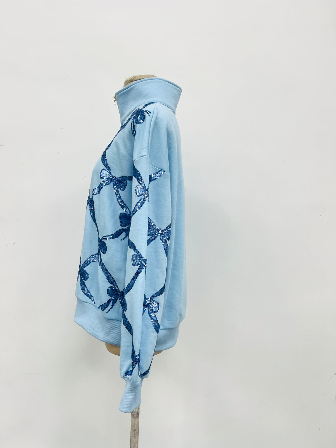BLUE & BOWS ZIP UP PULLOVER RTS