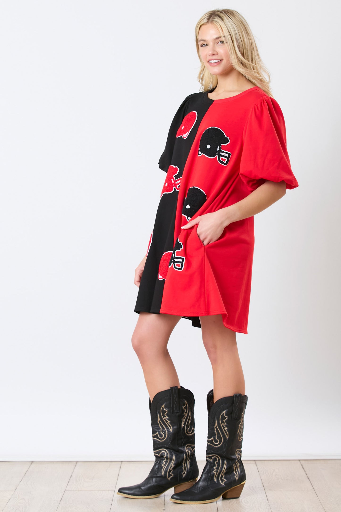 Colorblock football helmet dress (RED AND BLACK)