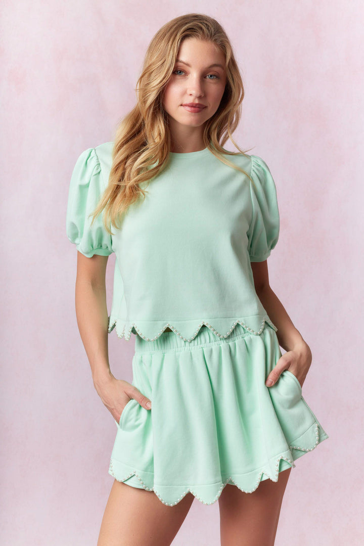 Pearl Scalloped Set MINT ships 1 week