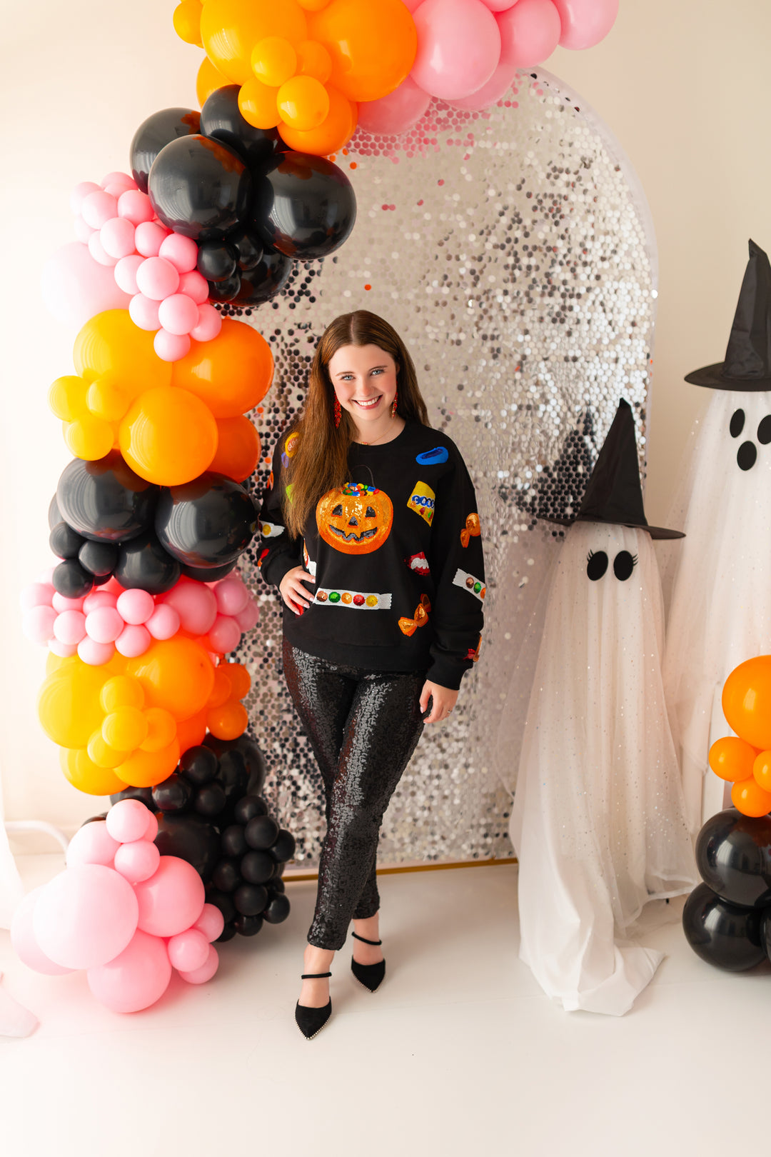 CANDY QUEEN BLACK PULLOVER (PREORDER)