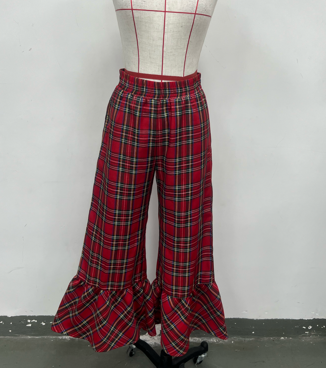 PLAID RUFFLE PANTS  (PREORDER)