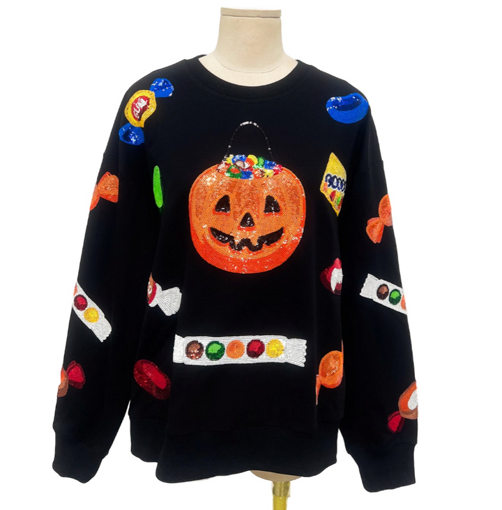 CANDY QUEEN BLACK PULLOVER  (PREORDER)